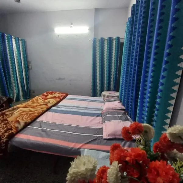 Nigam Stay Home B-663, Kareli Prayagraj, hotel en Prayagraj