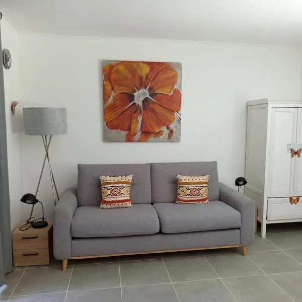 Fully equipped studio, hotel v destinaci Saint-Germain-de-Joux