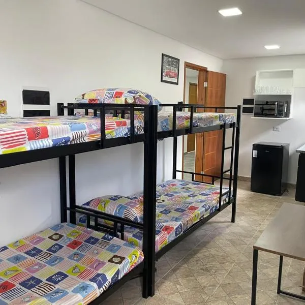 Condomínio Residencial Vitória 3, hotel v Sao Paulu