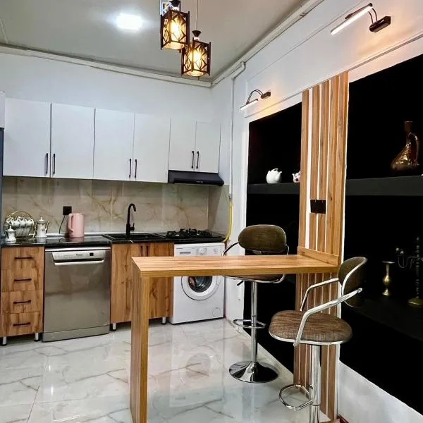 Holiday Home, khách sạn ở Baku