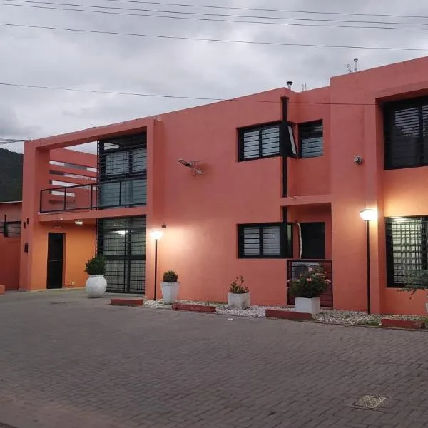 La Plata, hotel em Villa Carlos Paz