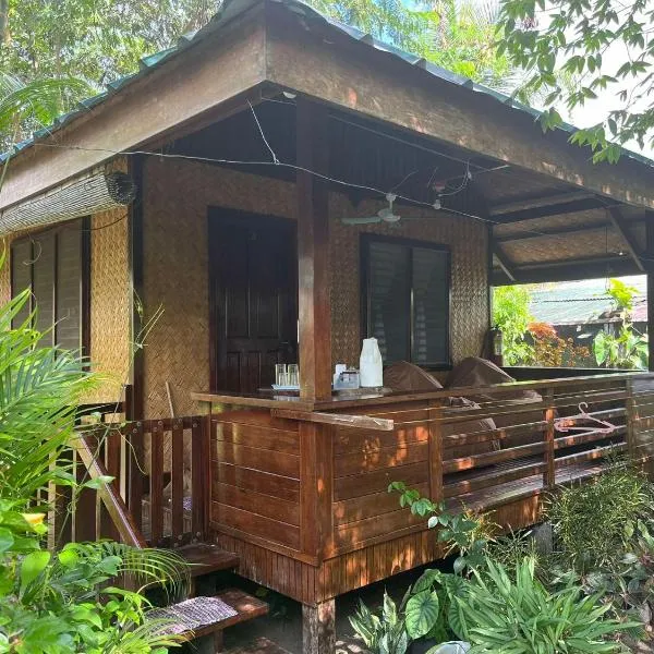 MALAIKA RESORT, hotel em Port Barton