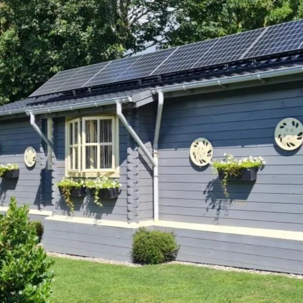 NEU! Haus am Teich, hotel em Dornum