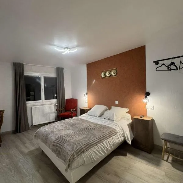 Le Napoléon, hotel v destinaci Corps