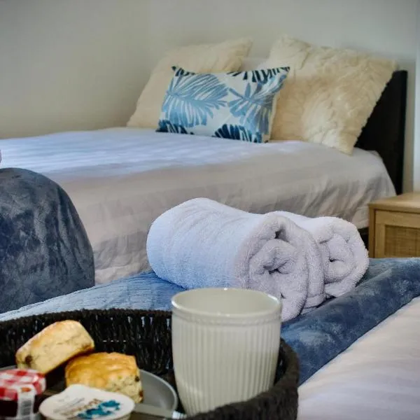 Cozy 2-Bed Home, St Helens - Sleeps 5 - Free WiFi, hotel v destinaci Saint Helens