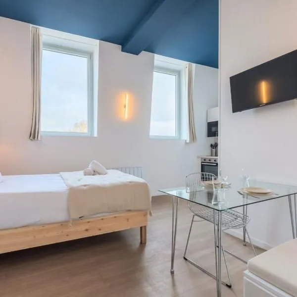 Studio équipé côté rue, parking gratuit, hotel in Villeneuve d'Ascq