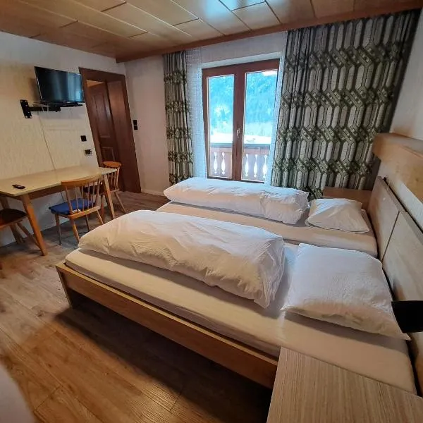 Montafon Valley Rooms, hotel v destinaci Sankt Gallenkirch