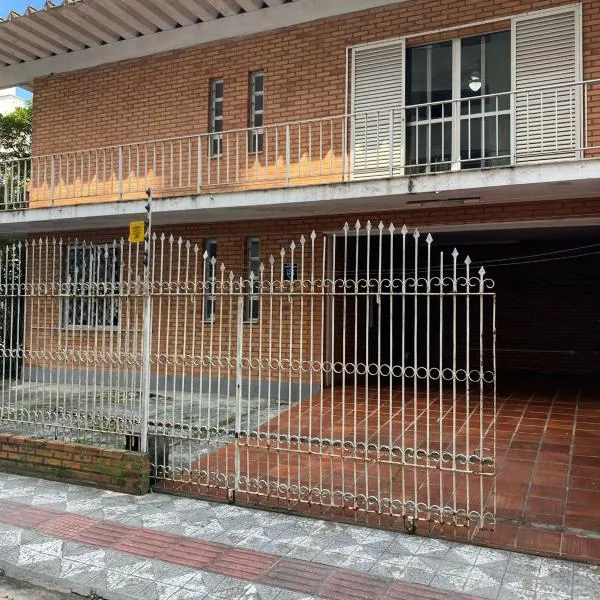 Casarão da Praia, hotel v destinaci Balneário Camboriú