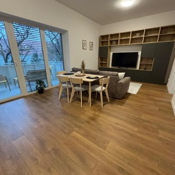 Apartmán LUPA 1, hotel in Nové Zámky