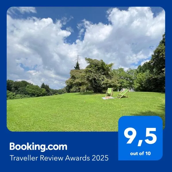 Borgo del 1700- Le Scuderie- trilocale, hotel v destinaci Travedona