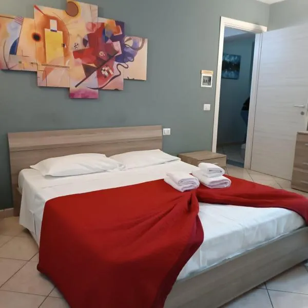 CAMERA EMILIA via emilia ovest 224, hotel in Parma