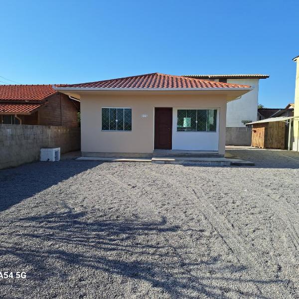 Casa na praia da Pinheira sc