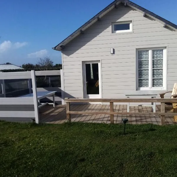 Chalet bois, hotel v destinaci Erdeven
