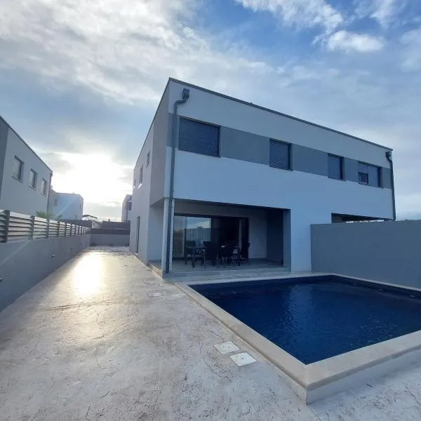 Vila Sunshine - Zadar, Vrsi, hotel in Vrsi