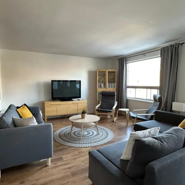 881 L'APPARTEMENT FAMILIAL "Central", hotel u gradu Kvebek
