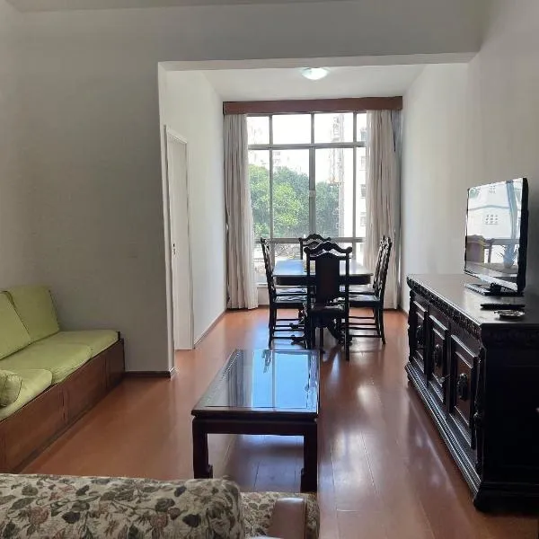 Apto Clássico a 3 min da praia