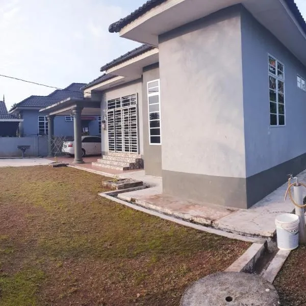 Cikteh Homestay Besut, hotel in Kampung Raja
