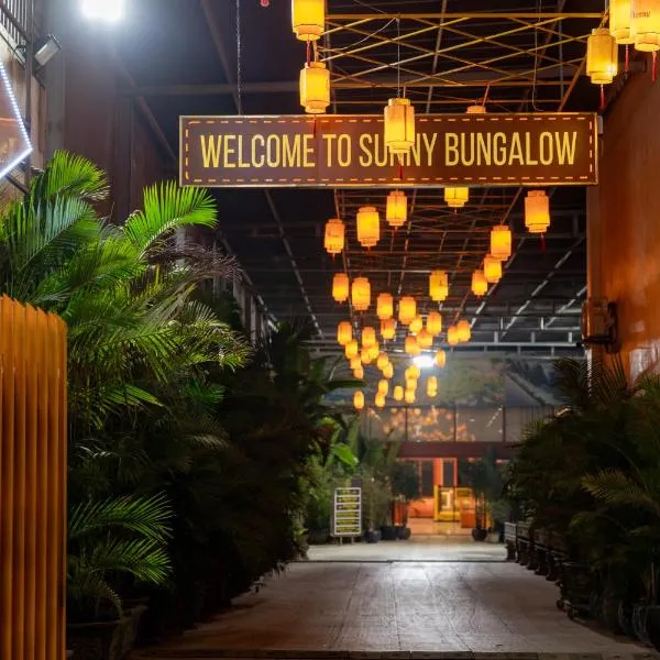 Sunny Garden Riverside Hotel Ninh Binh, ξενοδοχείο σε Νιν Μπιν