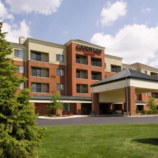 Courtyard by Marriott Akron Stow, hotel en Stow