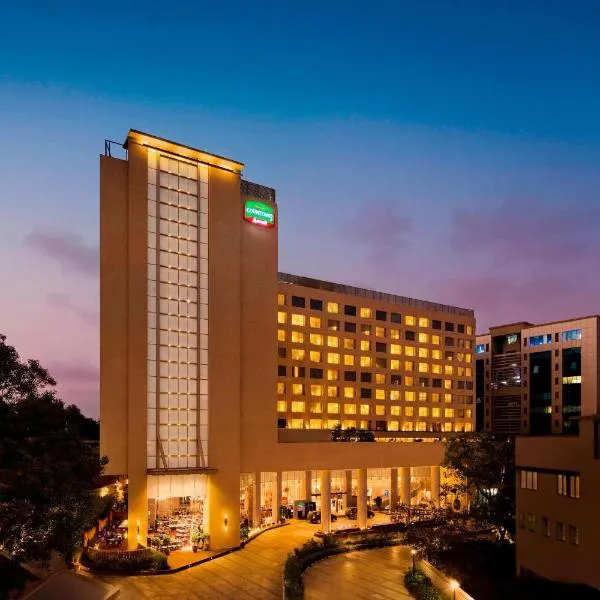 Courtyard by Marriott Mumbai International Airport, ξενοδοχείο στη Μουμπάι