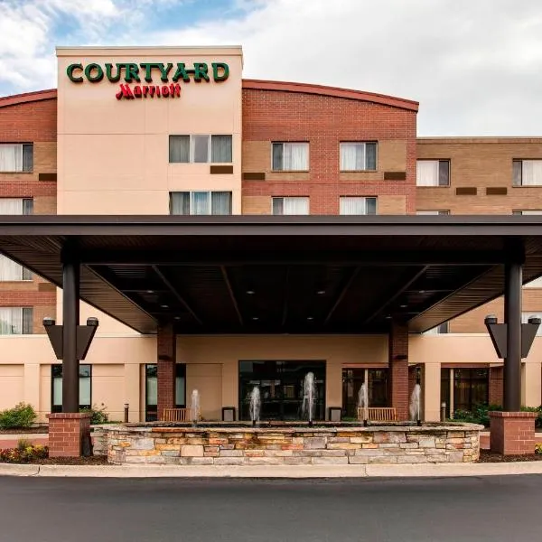 Courtyard by Marriott Chicago Schaumburg/Woodfield Mall, hotel v destinaci Schaumburg