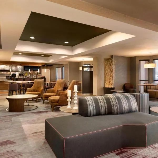 Courtyard by Marriott Bloomington Normal, hotel in Bloomington
