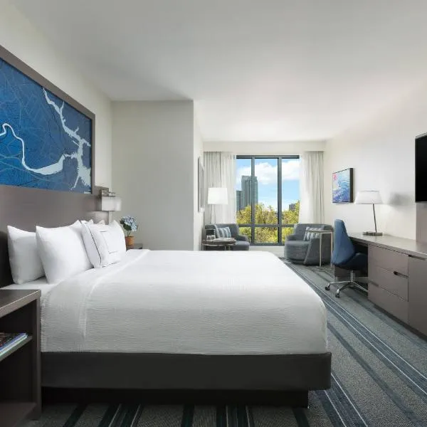 Courtyard by Marriott Boston Cambridge, khách sạn ở Cambridge