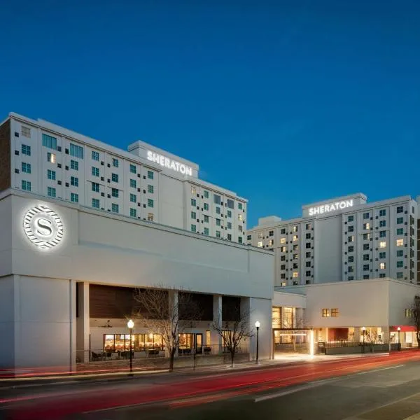 Sheraton Fort Worth Downtown Hotel, hotel di Fort Worth