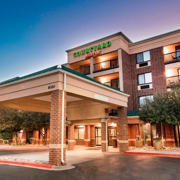 Courtyard Denver South Park Meadows Mall, hotel v destinaci Centennial