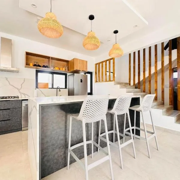 Cozy Villa, khách sạn ở Grand Bay