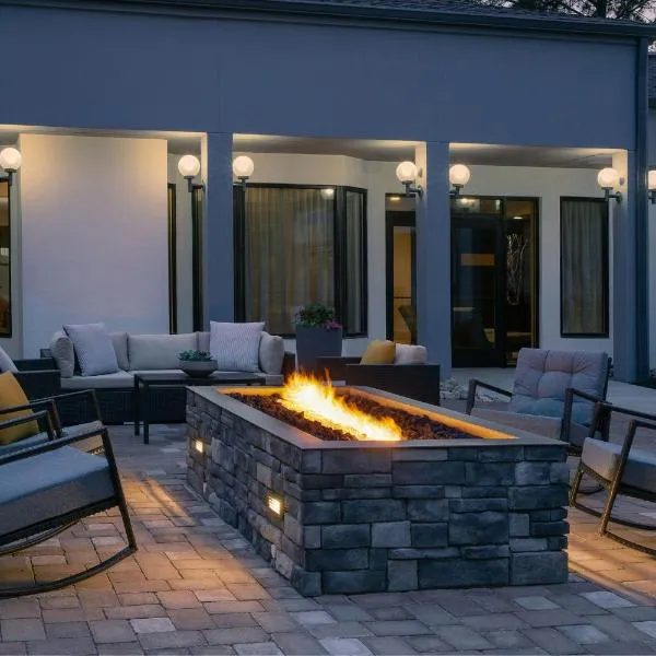 Courtyard by Marriott Greensboro, hotel v destinaci Greensboro