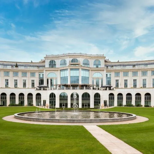 Powerscourt Hotel, Autograph Collection, hotel in Enniskerry