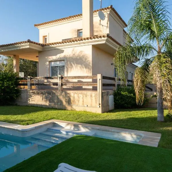 Apartoyou - Chalet & Pool, ξενοδοχείο σε El Puerto de Santa María