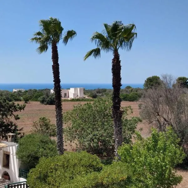 vacanze nella natura con vista mare, hotel em Torre Pali