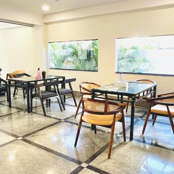 Comfort Prime, hotel in Shamshabad