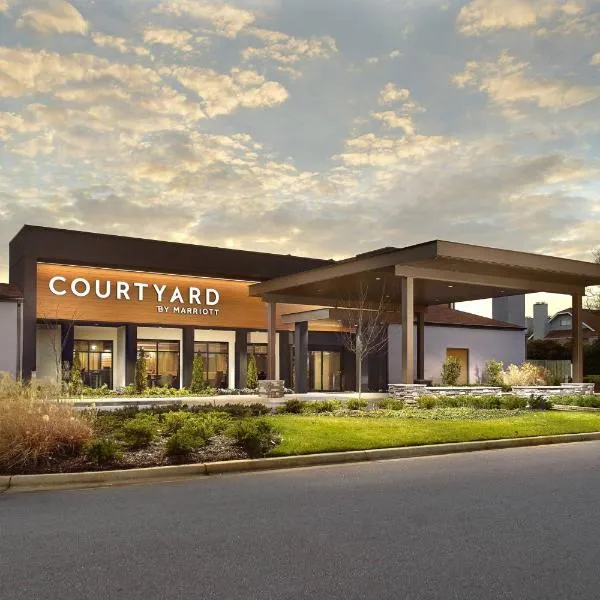 Courtyard Greenville Haywood Mall, hotel v destinaci Greenville