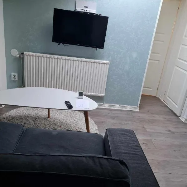 Ugglegatan 17 - Två rum & kök, hotel v destinaci Linköping