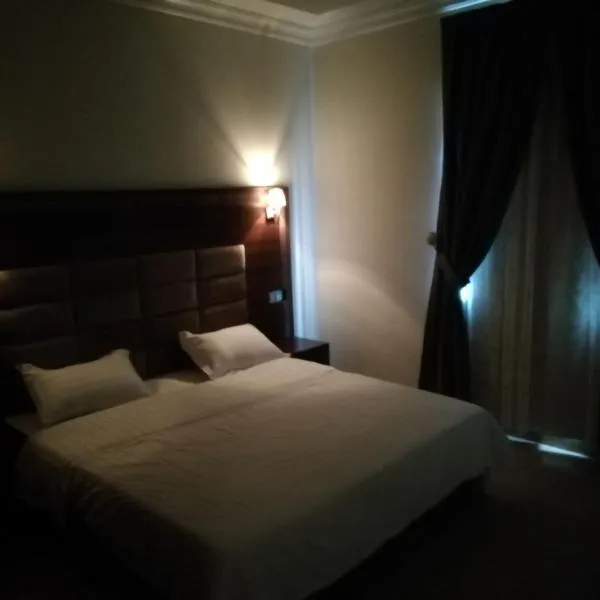 شقه مفروشه دوبلكس من غرفتين نوم حى العليا الخبر，位于阿可贺巴的酒店