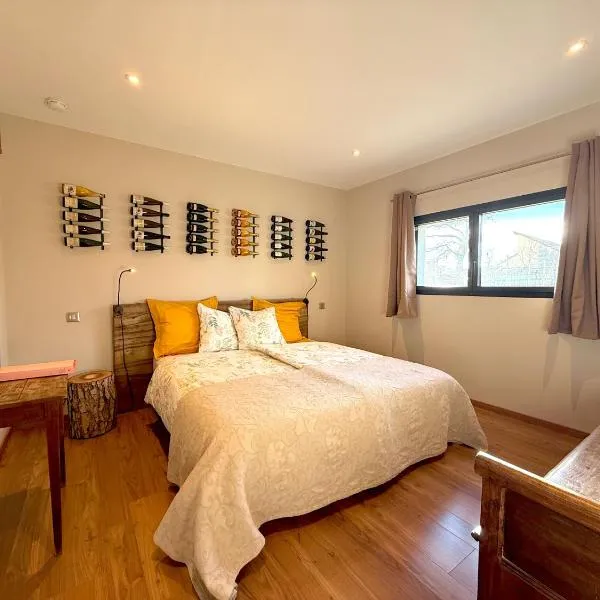 La Chambre aux Bouteilles - Domaine GUETH - Vins d'Alsace et oenotourisme, hotel in Gueberschwihr