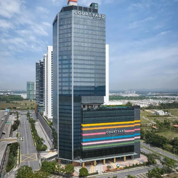 Courtyard by Marriott Setia Alam, hotel v destinaci Setia Alam