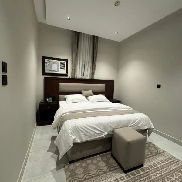 مجمع الملكة بصامطة غرفة فندقية راقيه تلبيي احتياجات الضيوف, hotel v destinaci Juḩā