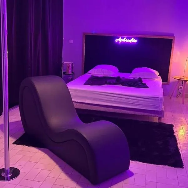 Aphrodite #Love Room#, hotel v destinaci Pointe-à-Pitre