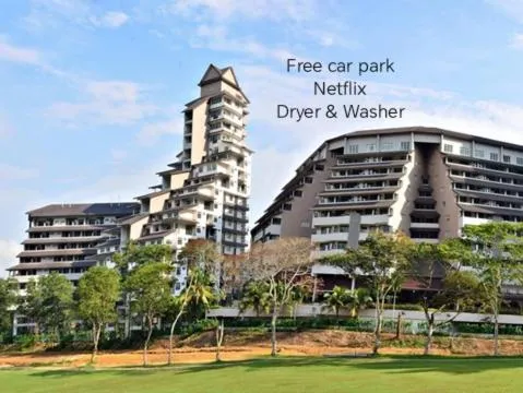 Anjung Seri Condo next Permas Jaya, Regency Hospital, jb ciq 15km, hotel en Masai