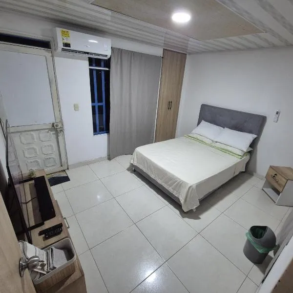 Aparta estudio completo, hotel in Yopal