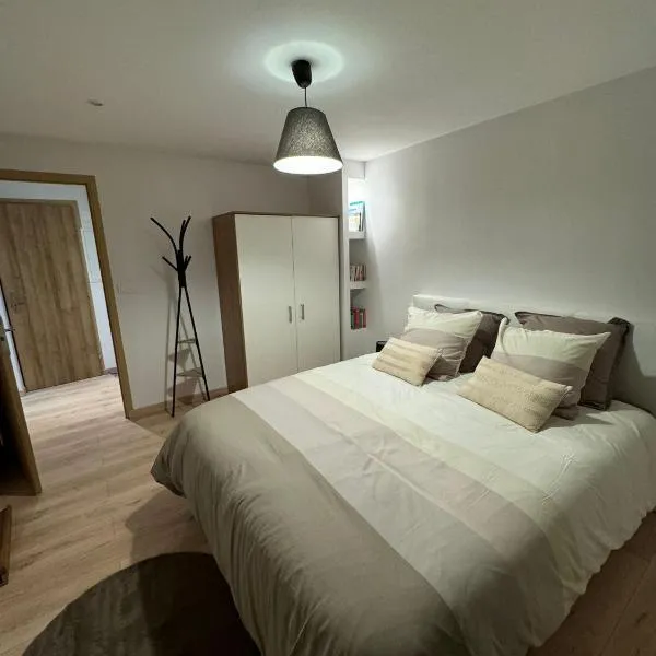 Appartement au centre du village, hotel v destinaci Morbier