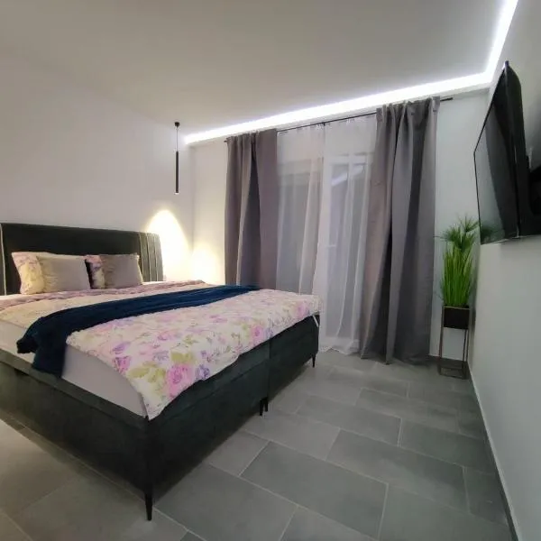 Meraki Apartment Kostrena two bedrooms, hotel a Kostrena (Costrena)