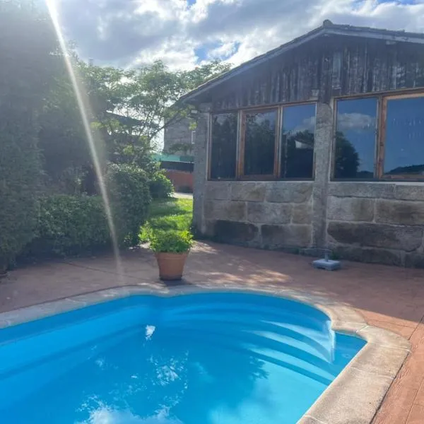 Casa CACHAMARIA próxima a la ribeira sacra, hotel v destinaci Ourense