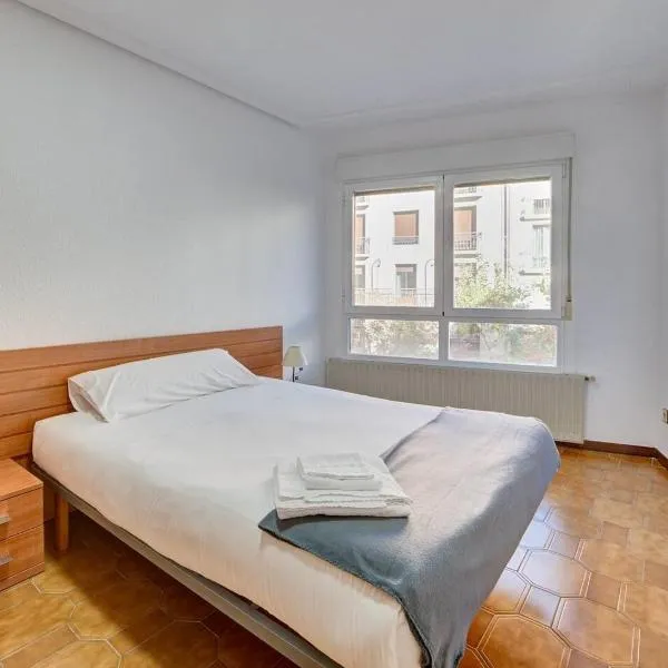 Apartamento Bretón de los Herreros、ログローニョのホテル