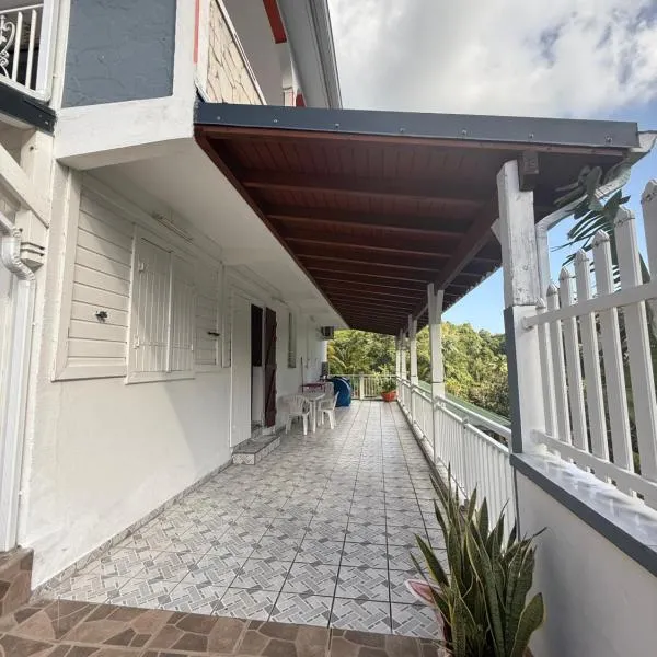 JO ET ELIE, hotel v destinaci Les Abymes