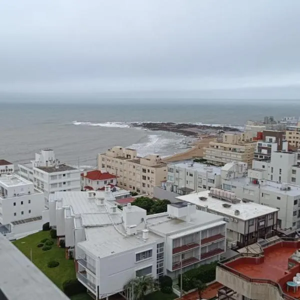 Centro de la Peninsula, con vistas y piscina, ξενοδοχείο στην Πούντα ντελ Έστε